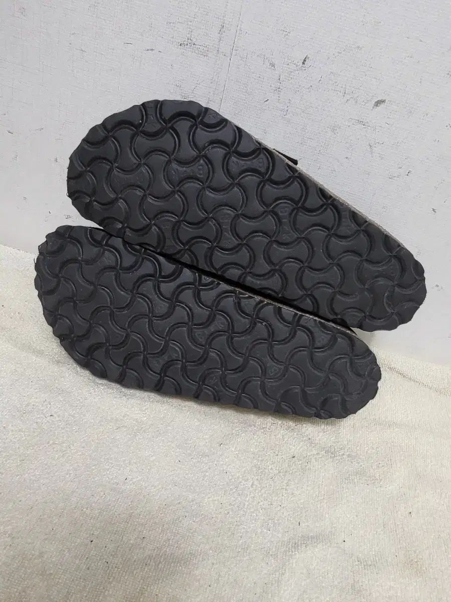  ビルケンシュトックバックルシアリングレディースファーミュールスリッパ サンダル サンダル ミュール