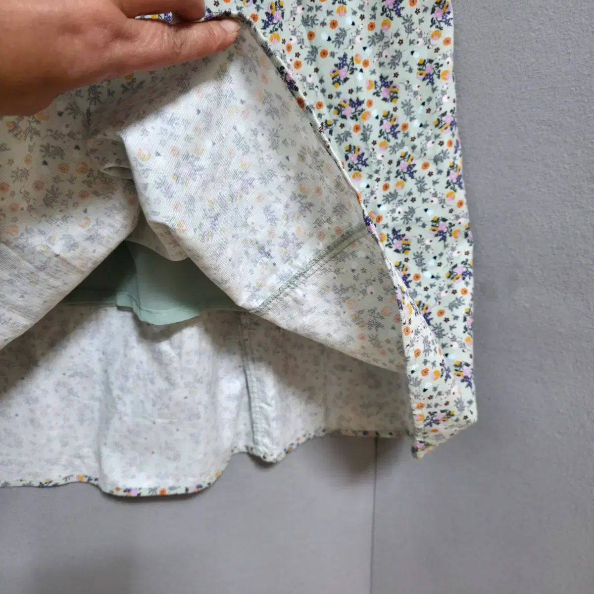 フラワー コーデュロイ