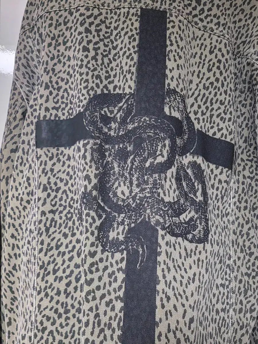 AQ エイキュー ヒョウ柄 レオパード デニム トラッカー ジャケット L