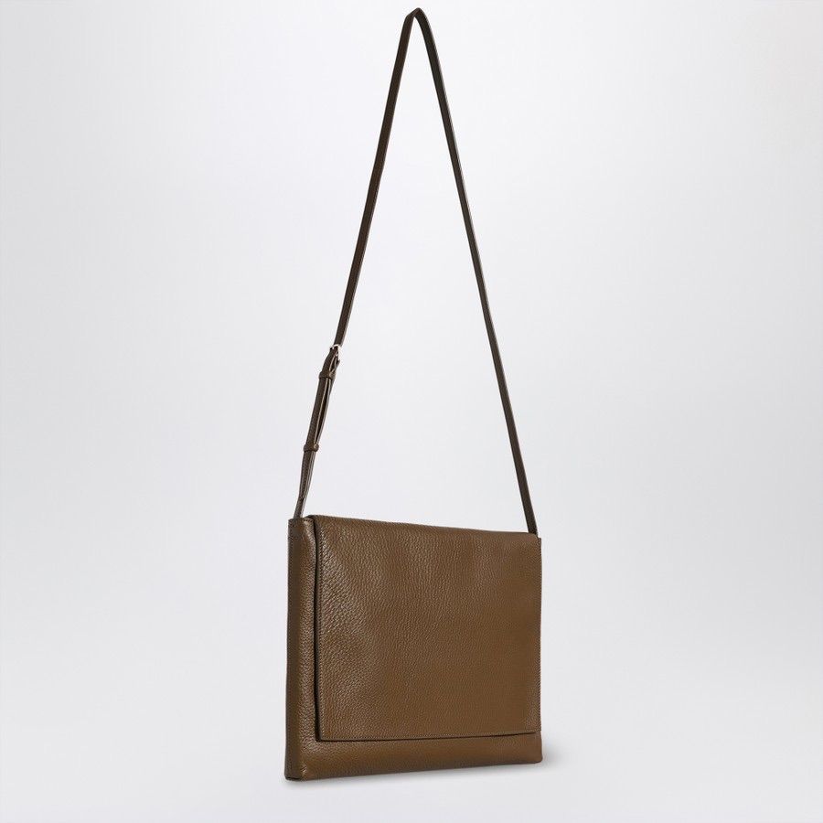 ブルーレザーのナンメッセンジャーバッグ