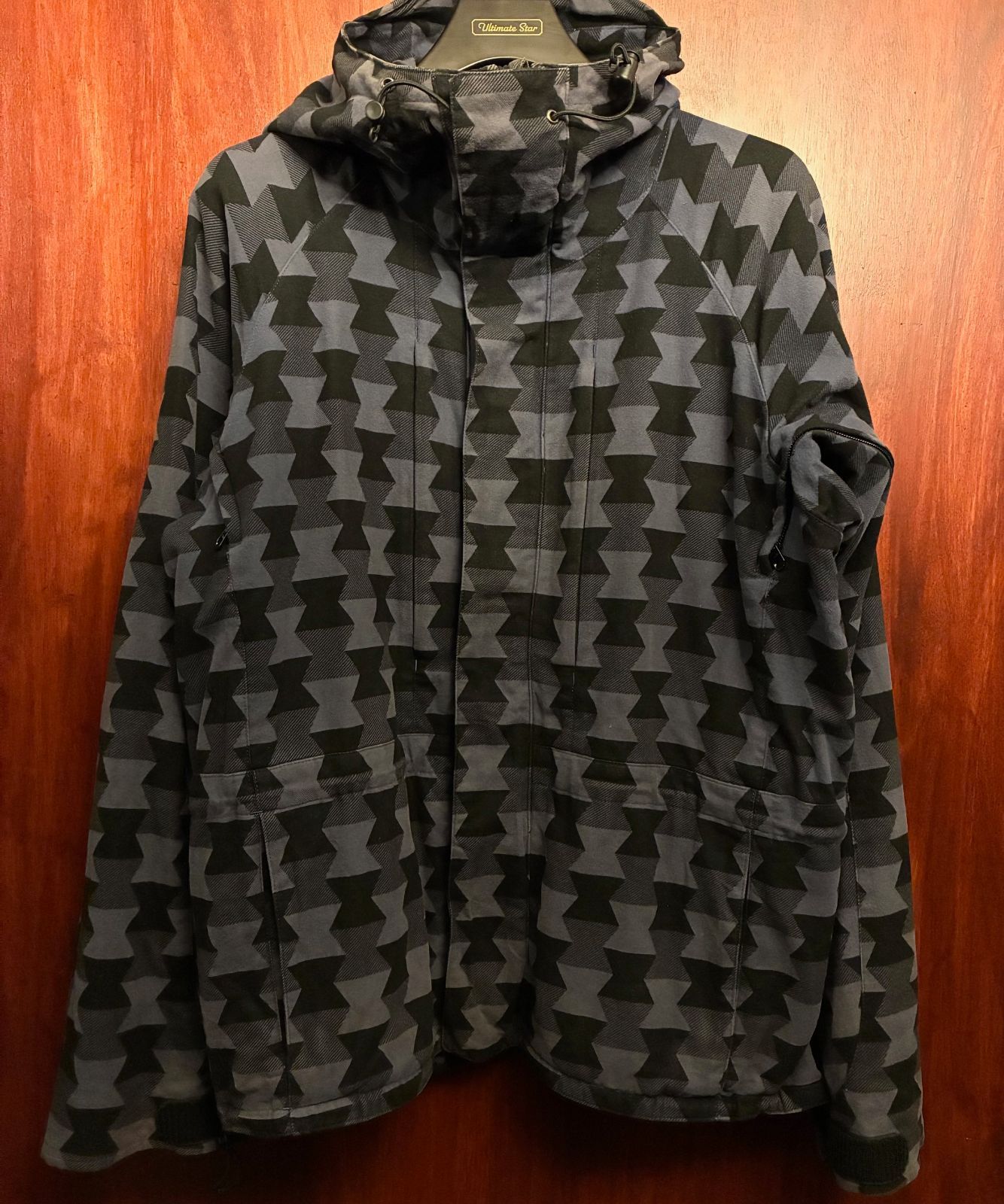 MADE IN JAPAN製 2009年モデル 総柄マウンテンジャケット グレー ブラック Mサイズ