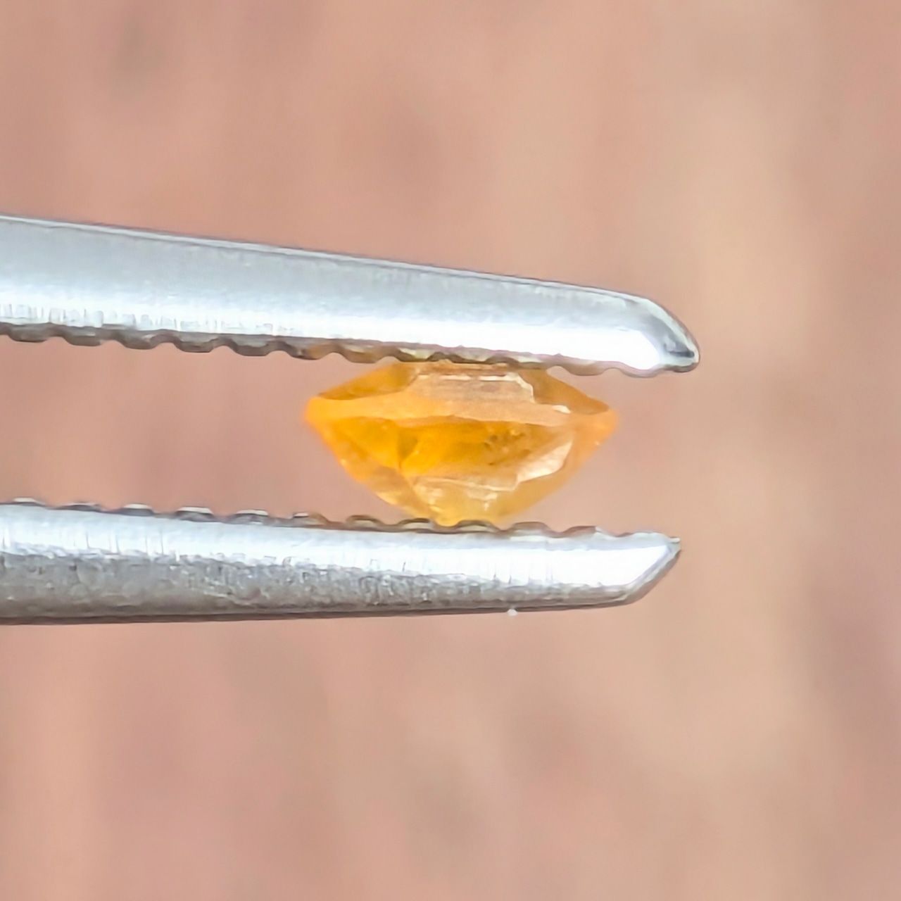 ジョウハチドウライト