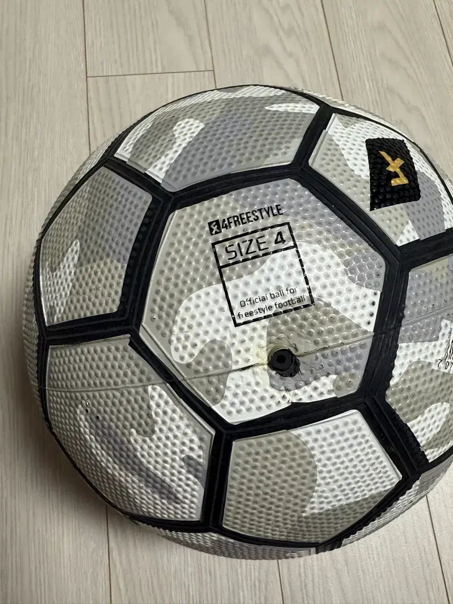 4 STYLE Grip サッカーボール カモフラージュ
