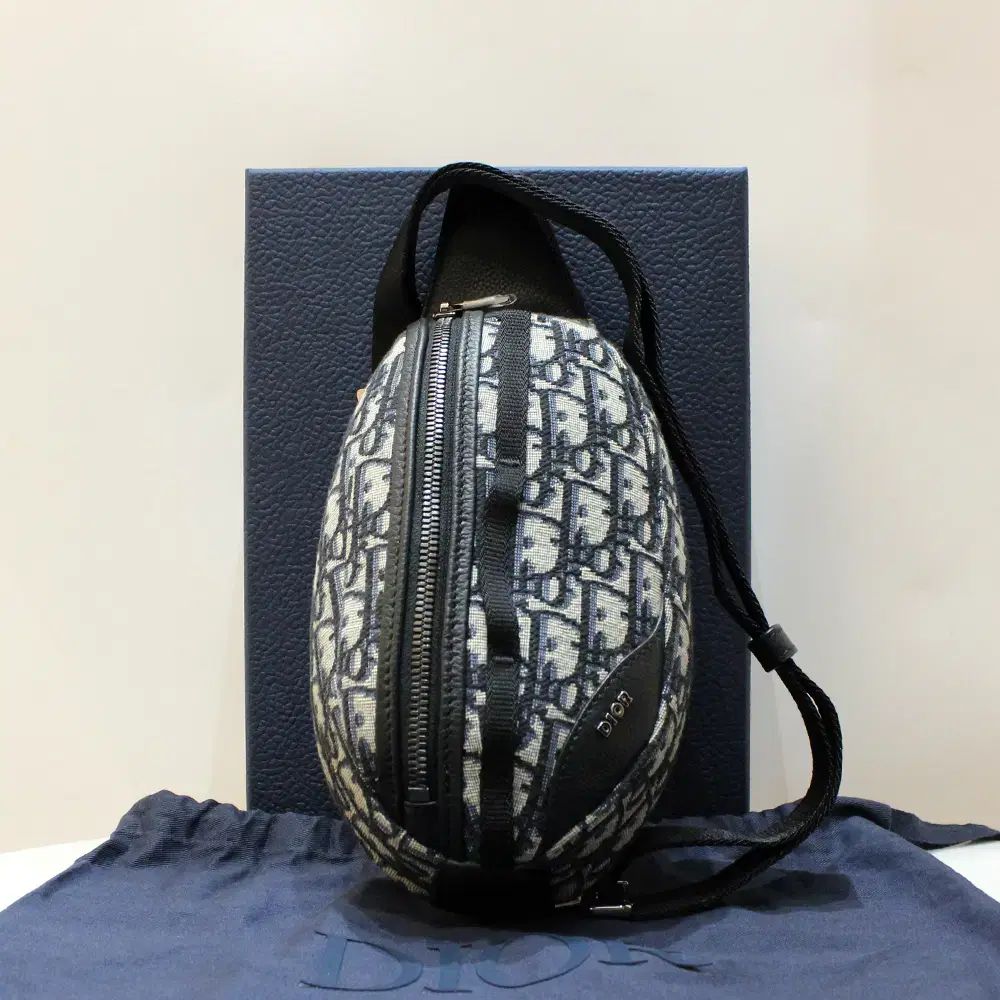 ブランド Dior オブリーク ジャカード スカーラップ ヒップバッグ