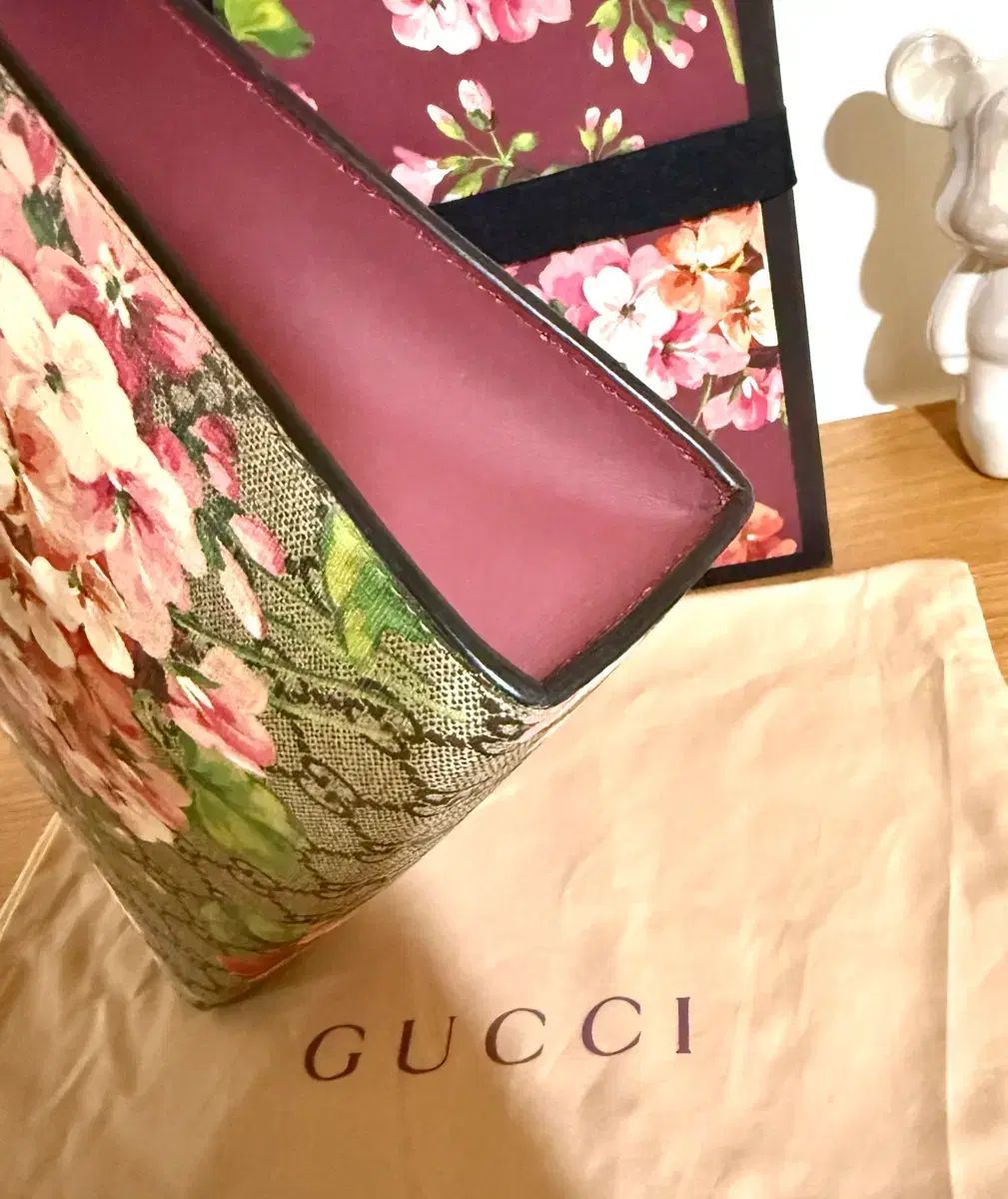  グッチ フラワー ブロッサム GGパータン クラッチバッグ 430268 クラッチバッグ バッグ