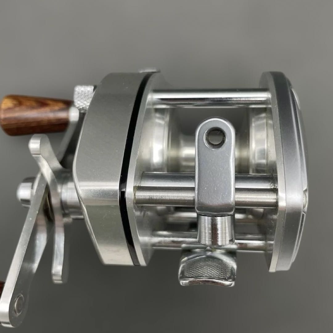 美品】SHIMANO Bantam 100 シマノ バンタム100 ベイトリール オールド