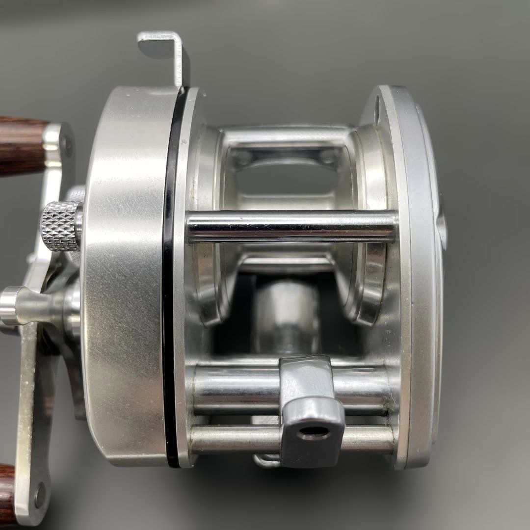 シマノ バンタム100 Bantam100 シマノオールドリール 極美品 渓流 極美品 初期型 SHIMANO バンタム 100 BANTAM 100 高回転