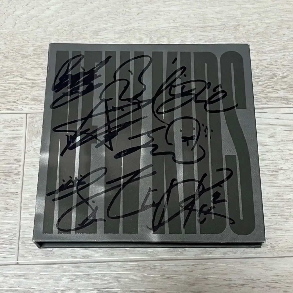 驚きの破格値，お買い得 iKON New Kids An ode begin Ver. サイン入り アルバム 出品 その他