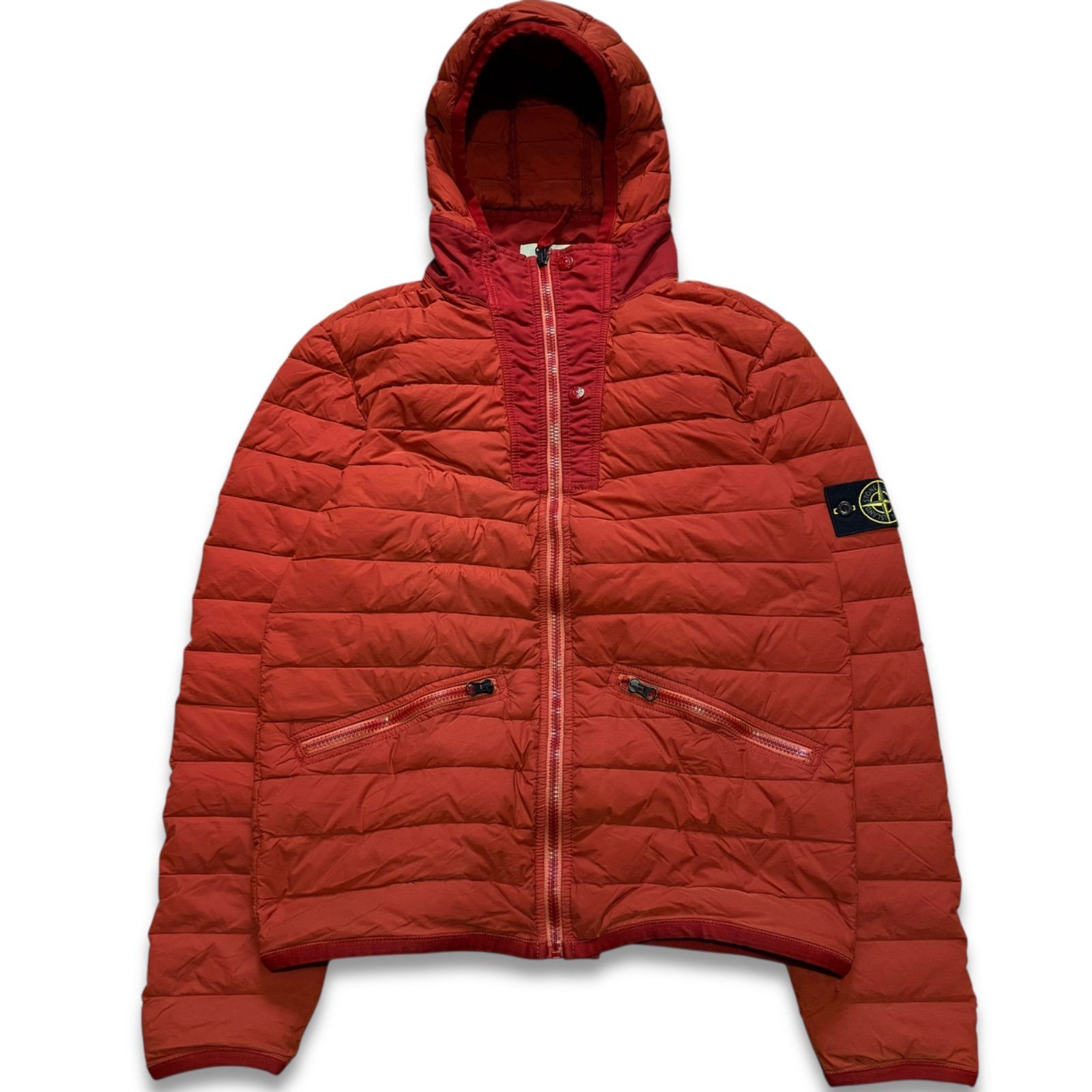 美品 ストーンアイランド ダウンベスト L ブルー　記章ワッペン 美品 ストーンアイランド ダウンベスト L ブルー 記章ワッペン STONE