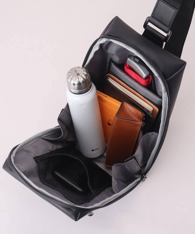 ウエストポーチ