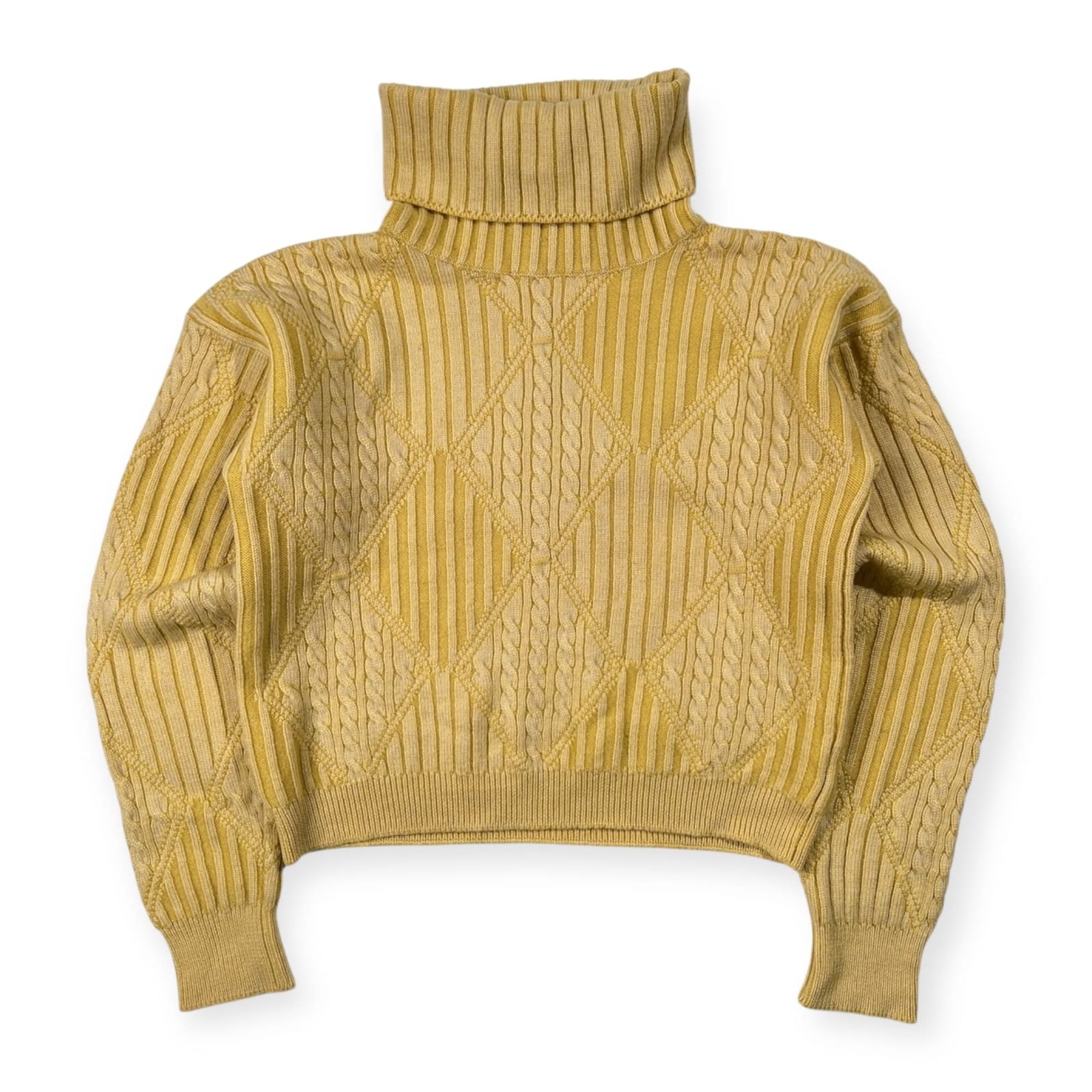 美品✨ヴェルサーチ メデューサ タートルネックケーブルニット 刺繍ロゴ 水色 美品✨ヴェルサーチ メデューサ タートルネックケーブルニット 刺繍