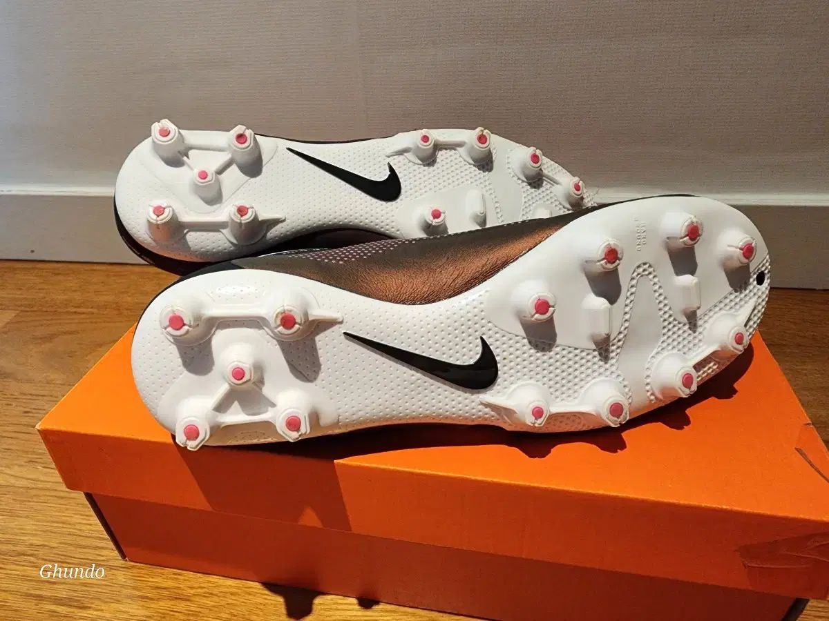  ナイキ 陸上シューズ ブラック ピンク ドット シューズ(男性用) テニス