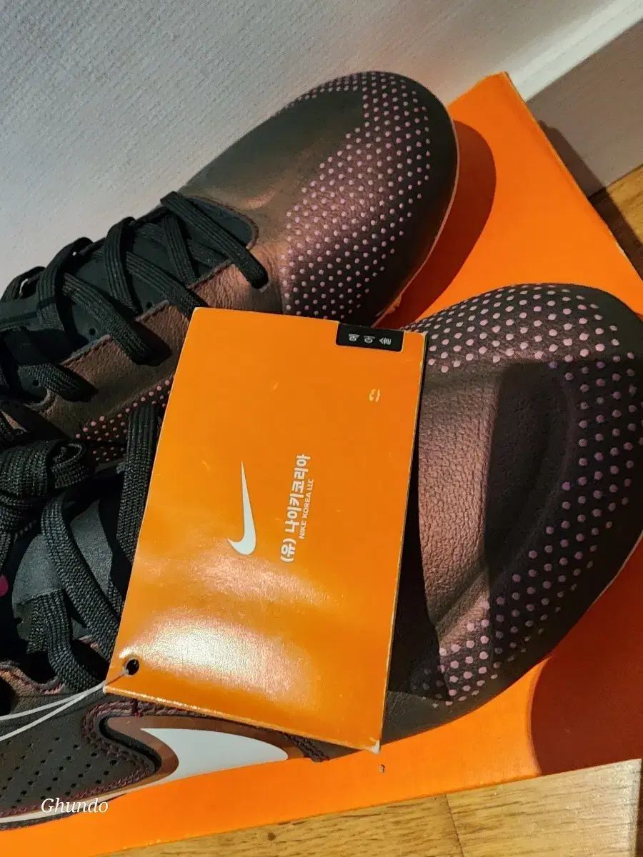 ナイキ 陸上シューズ ブラック ピンク ドット