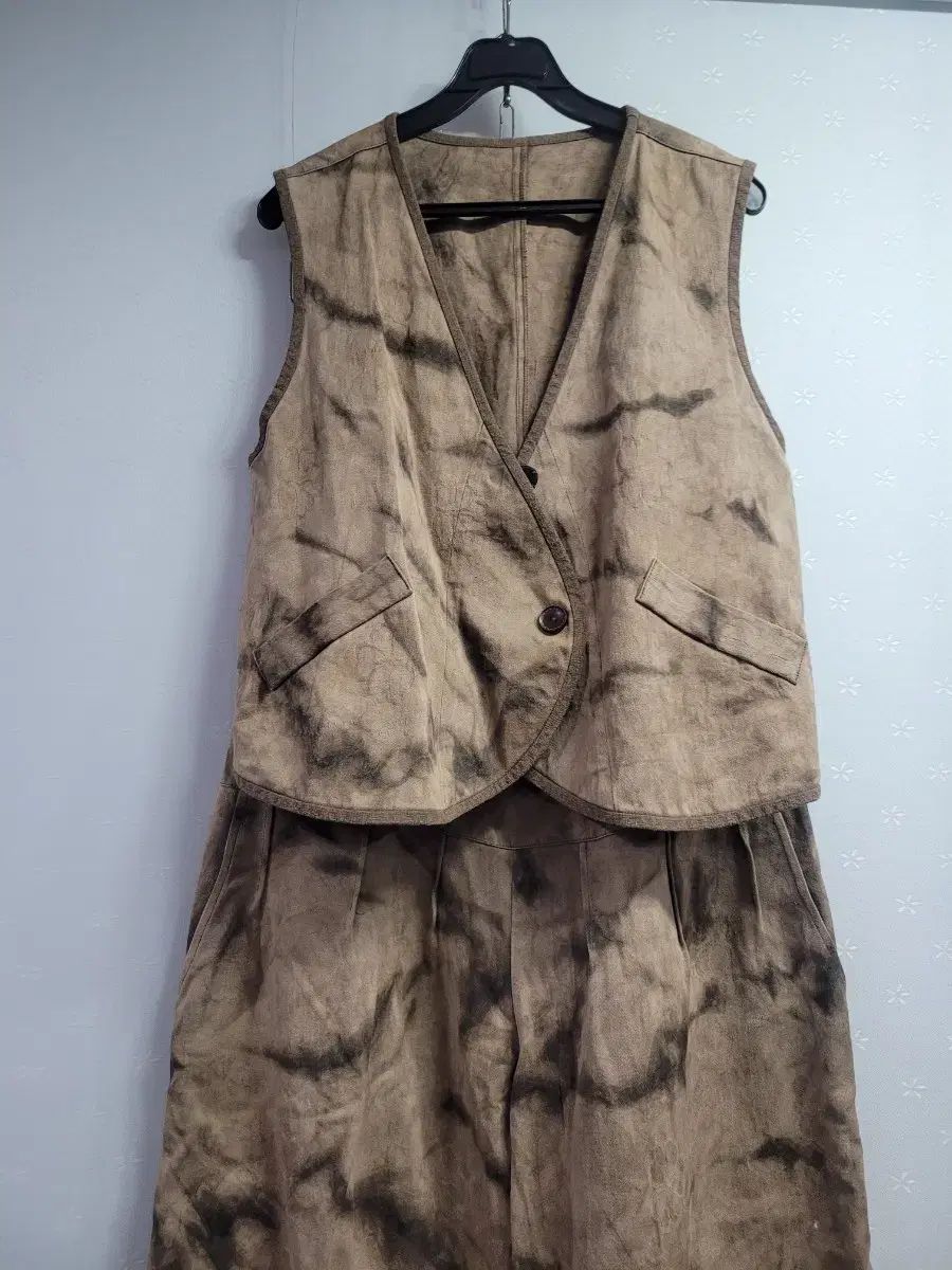 77 天然染料染め ベスト ズボン セット