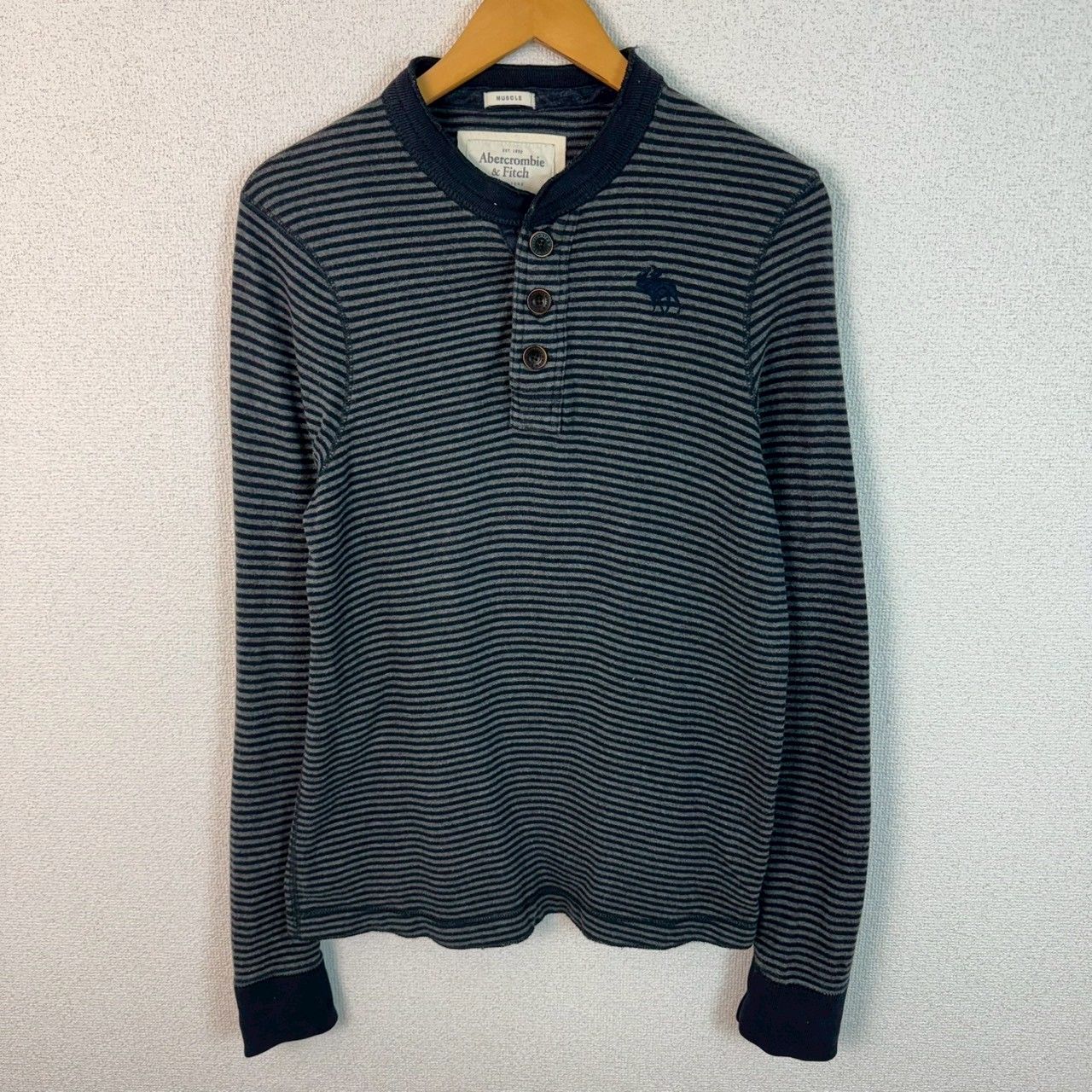 Abercrombie & Fitch アバクロ 長袖 Tシャツ ヘンリーネック ボーダー 