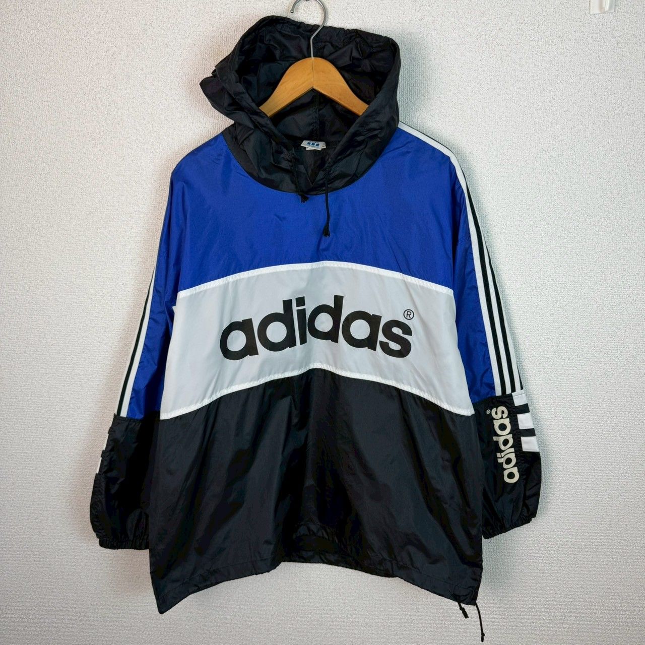 adidas アディダス ナイロン ジャケット アノラック パーカー デカロゴ 