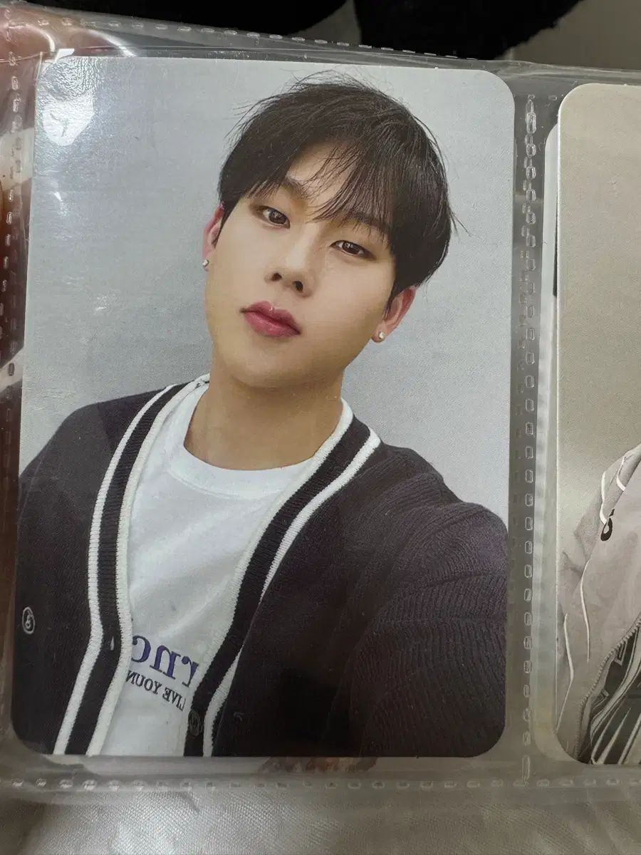 MONSTA X(モンスタエックス・モネク) ジュホン(Joohoney) Born Champs