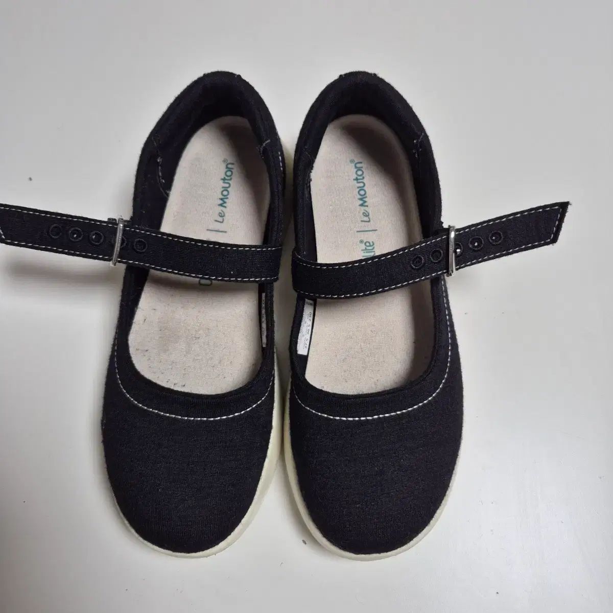 르무통 メリノウール メリージェーン スニーカー 230 白ソール