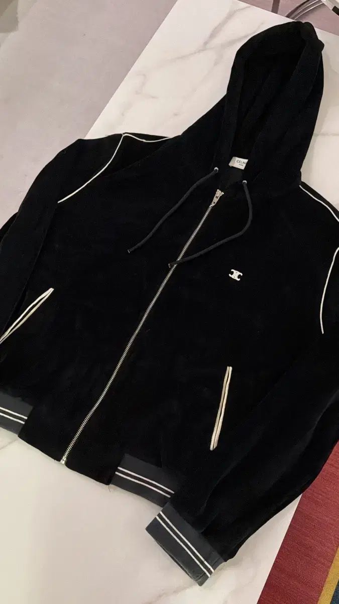 Celine セリーヌ 刺繍 ロゴ ツアーベルベット フードジップアップ M 95