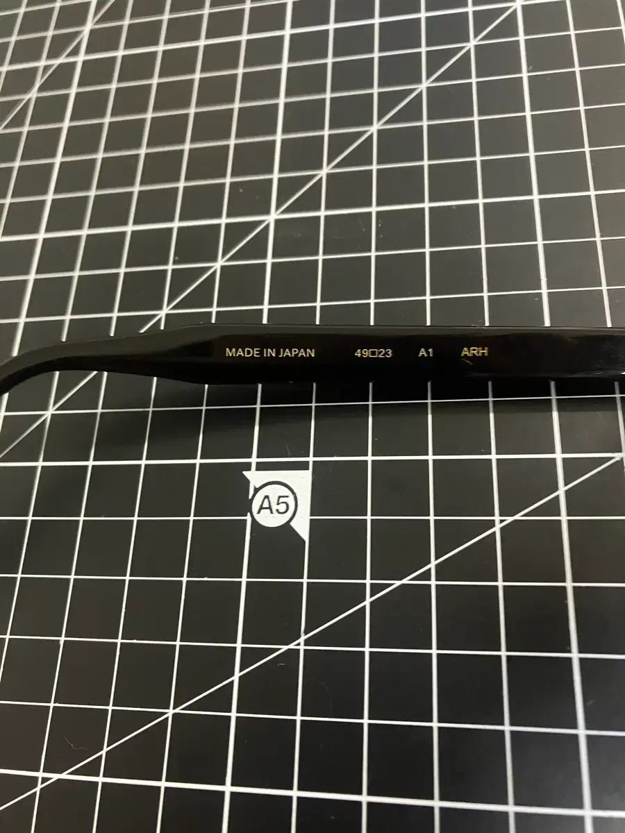 タート オプティカル アーネル ヘリテイジ A 1 ブラック 黒