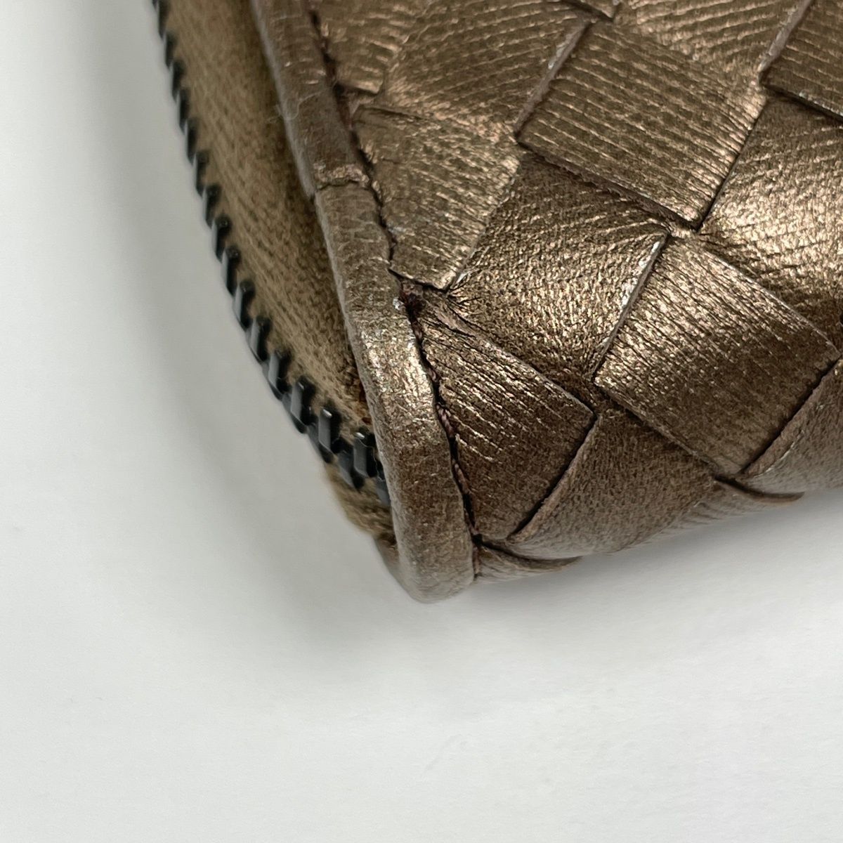 ボッテガヴェネタ イントレチャート