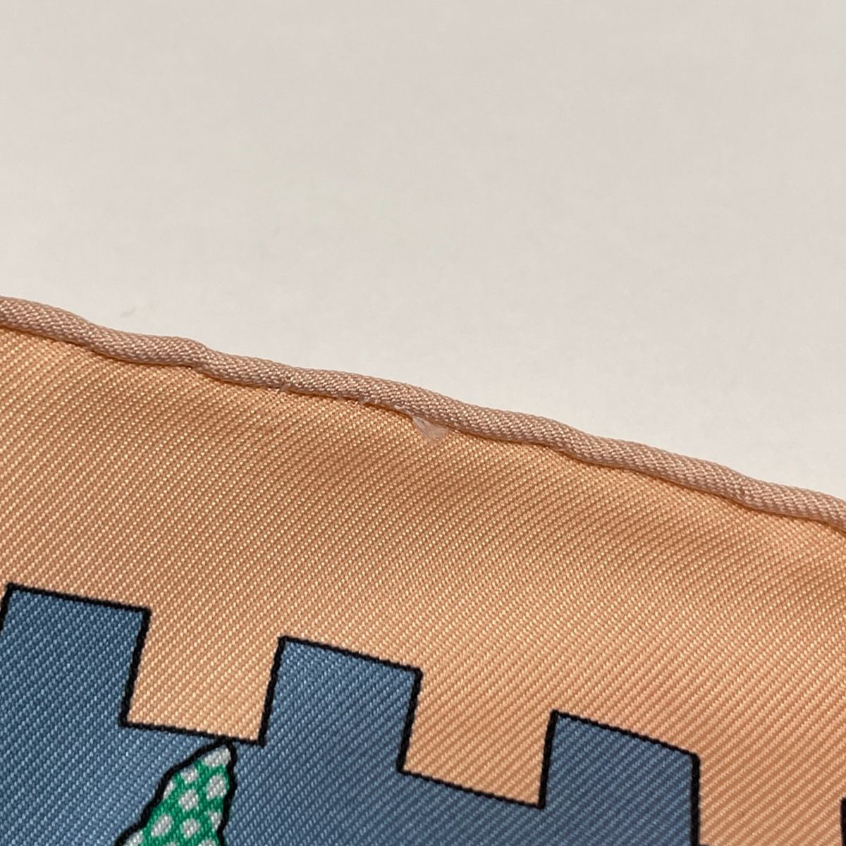 エルメス HERMES カレ 90 KYMBALA 古代ローマ スカーフ シルク ピンク