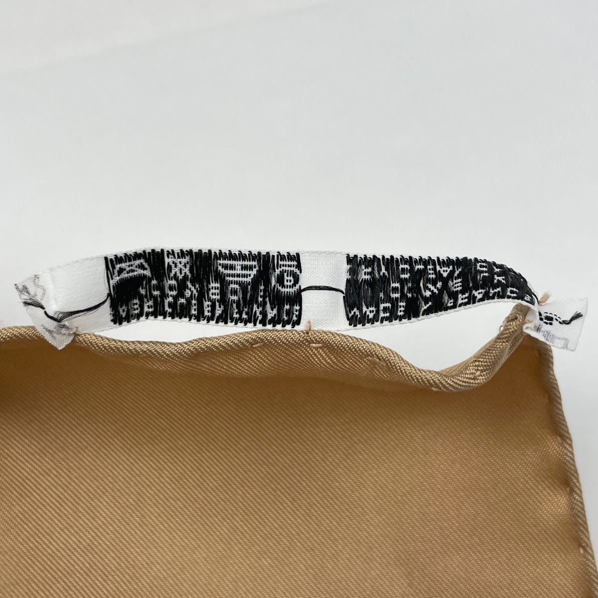 Hermès タンザニア プリーツスカーフ エルメス プリーツスカーフ タンザニア - メルカリ