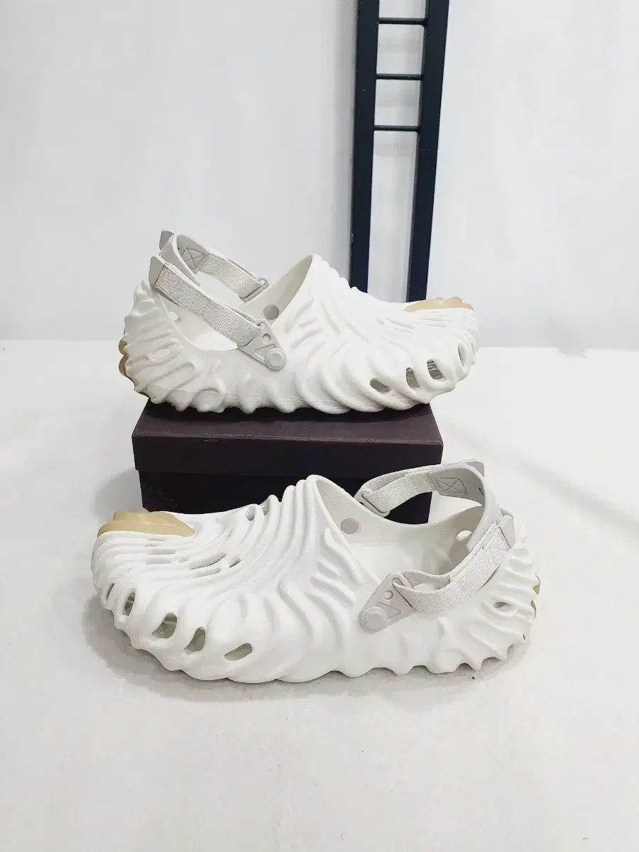 Crocs x サレヘ バンバリー ポレックス クロッグ ストラトゥス サンダル 275 280