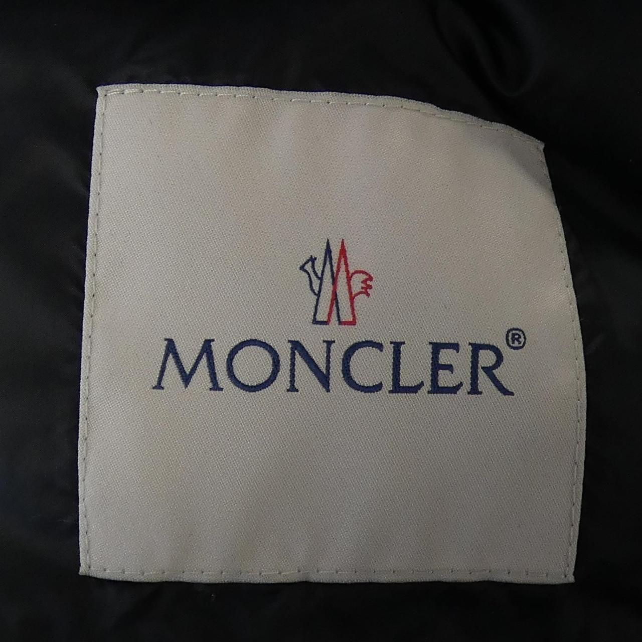 MONCLER ESTELAT