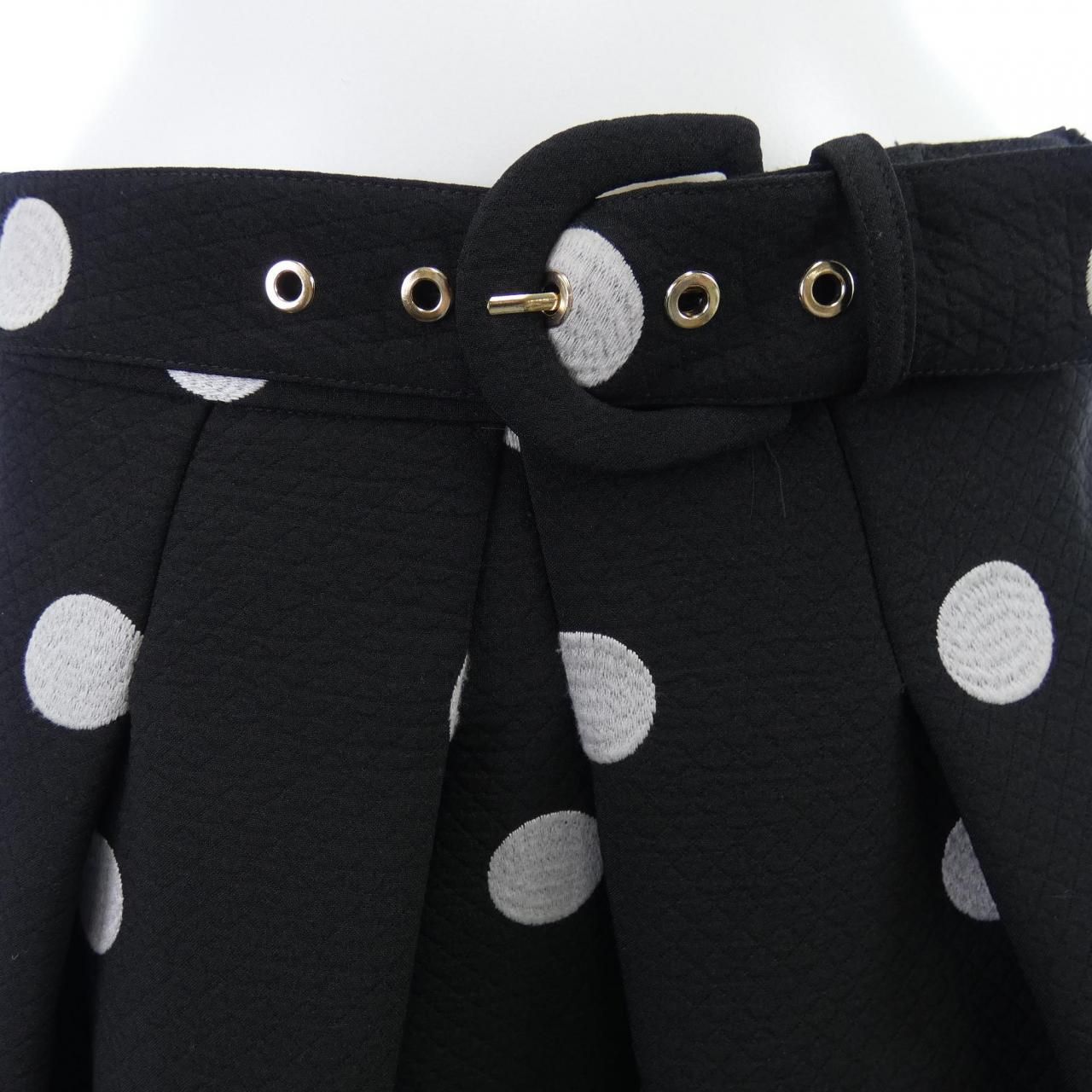 ブティックモスキーノ