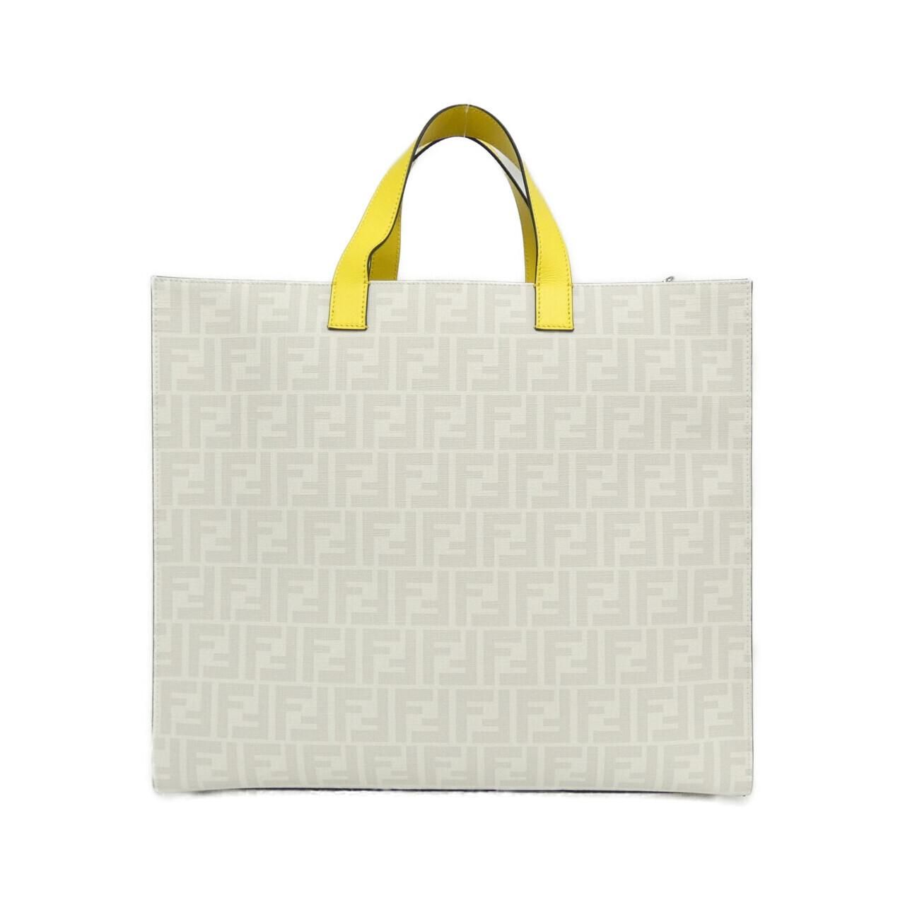 フェンディ SILVIA AND THE 7 VA 390 AWXH バッグ