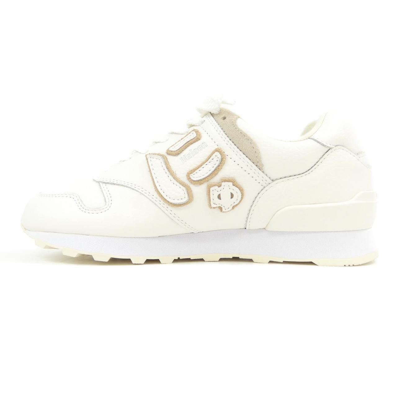 2306-K-240 スニーカー