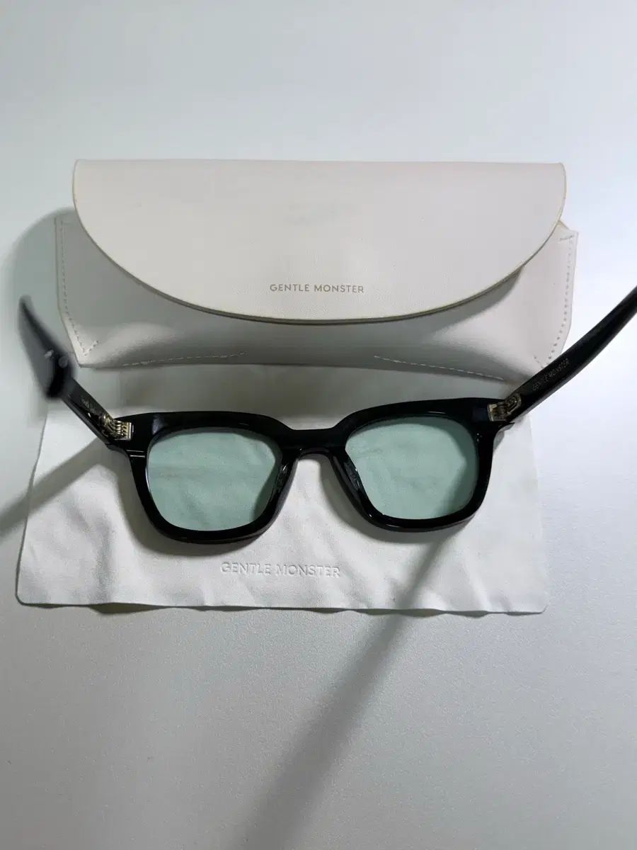 GENTLE MONSTER ジェントルモンスター サウスサイド ゴールドロゴ ブルーティント