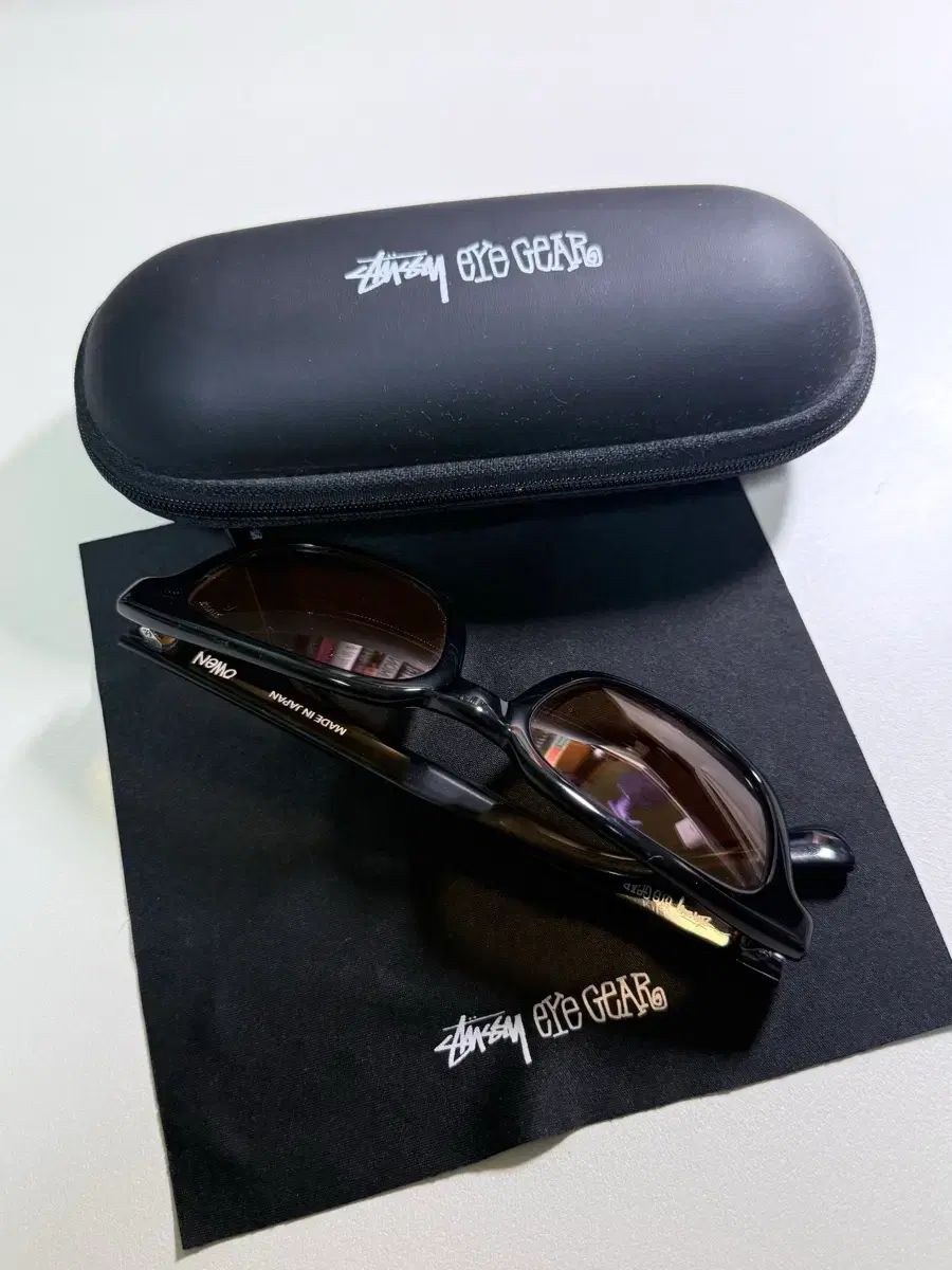 STUSSY オゥエン サングラス