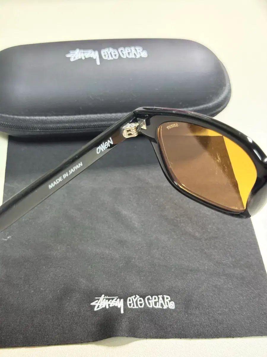 STUSSY オゥエン サングラス