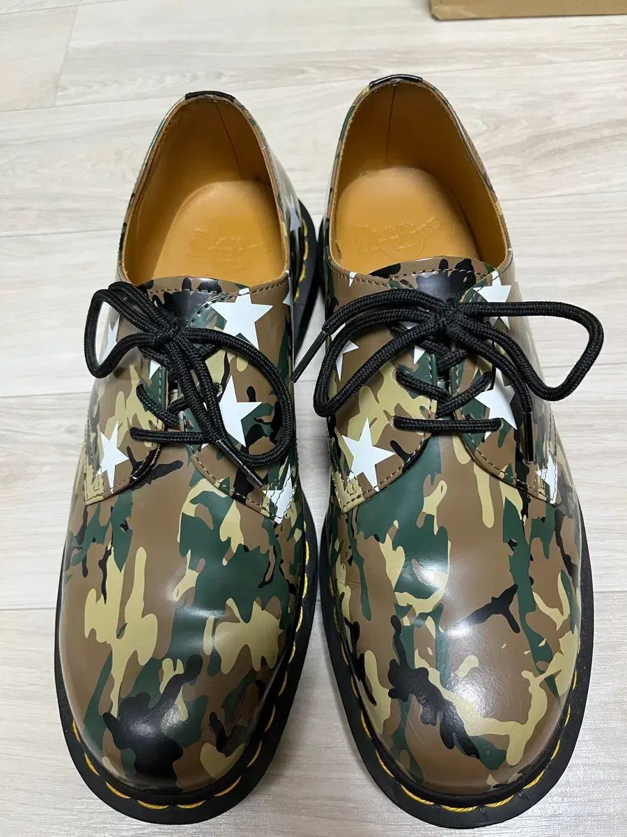 DR MARTENS ドクターマーチン x エンド ソフネット 1461 カモ フラ スター スムース uk 9