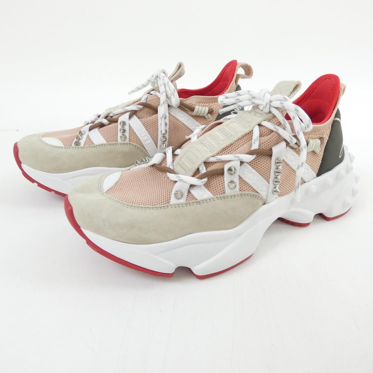 クリスチャンルブタン