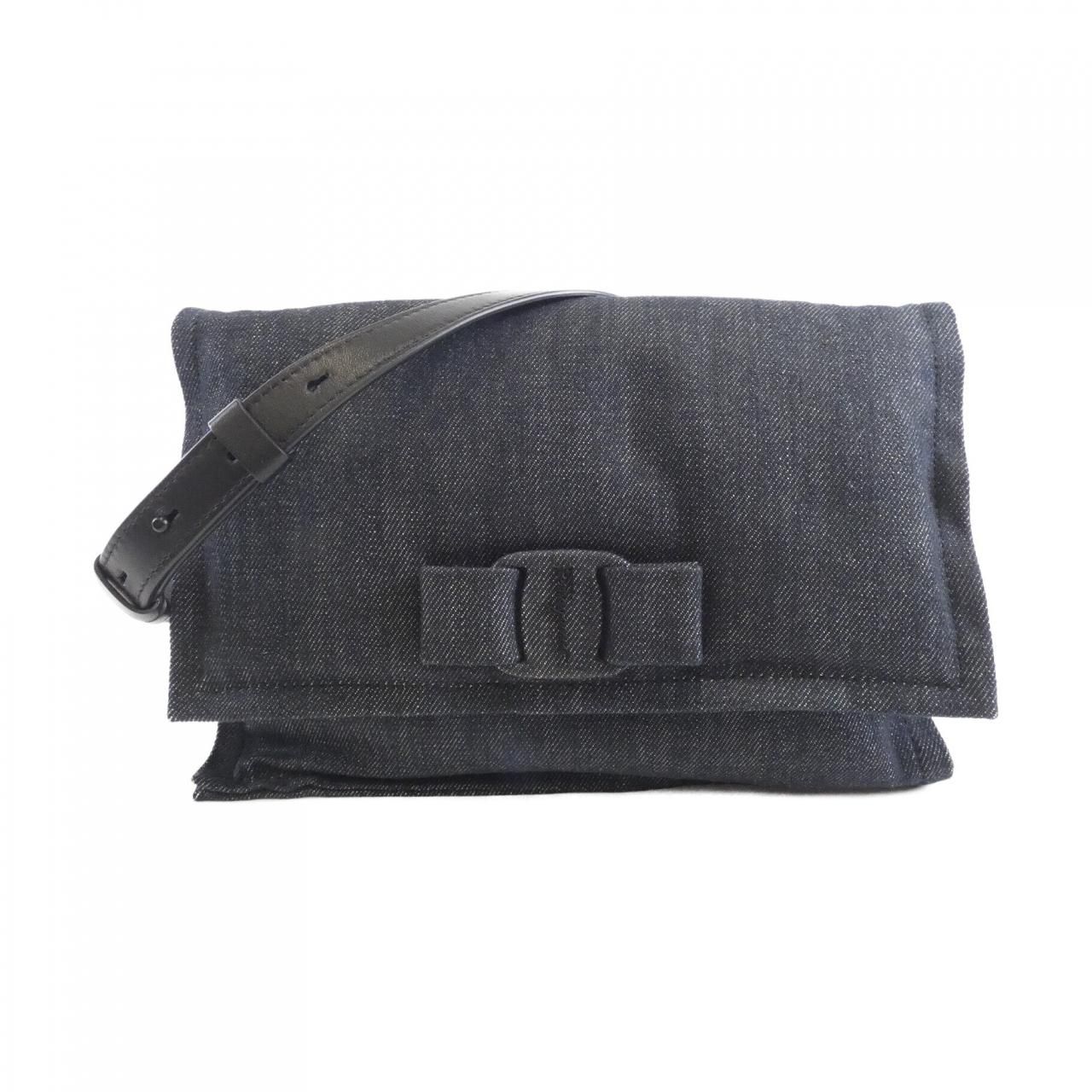 サルヴァトーレフェラガモ 21 0363 バッグ