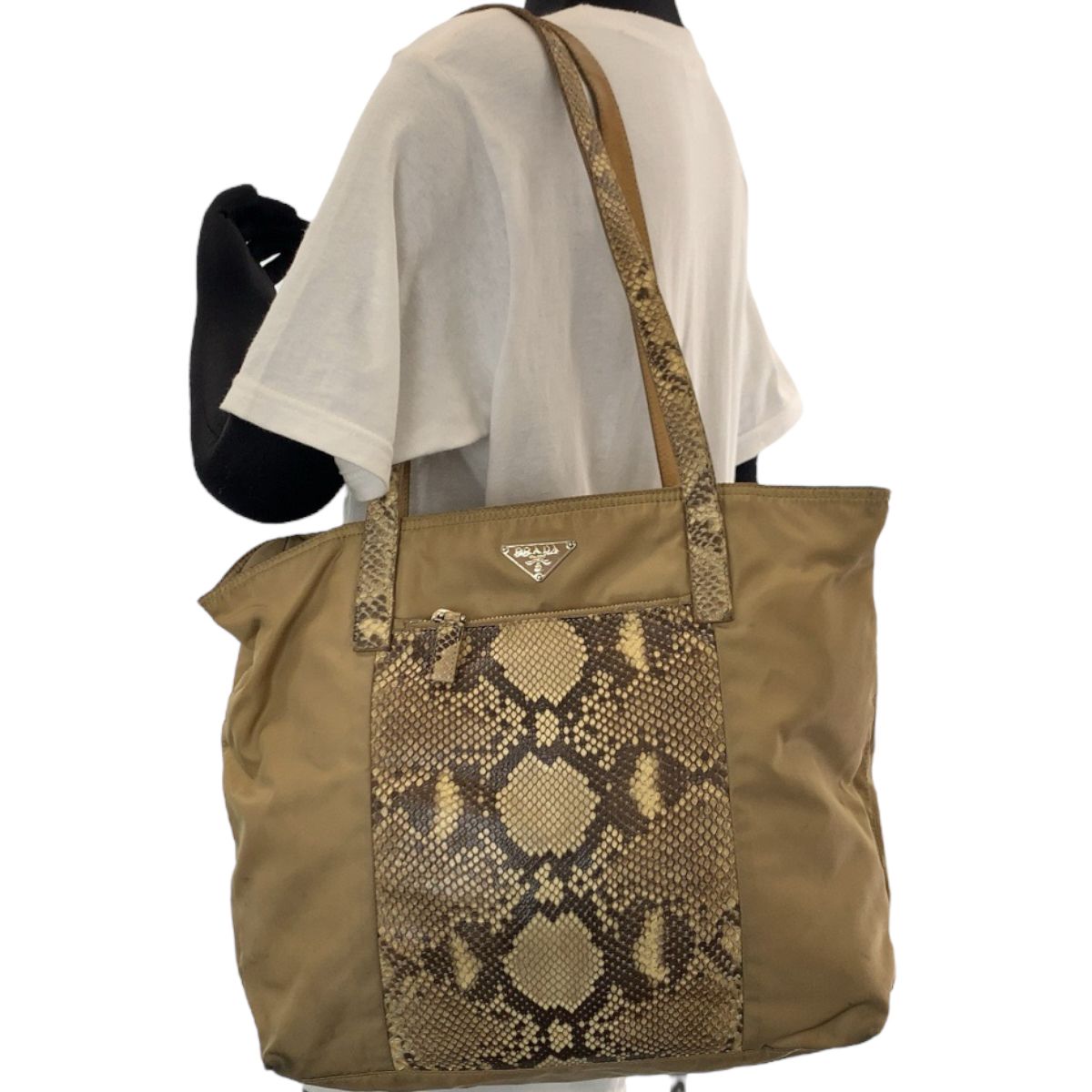 PRADA プラダ テスート パイソン 三角ロゴプレート ベージュ ゴールド