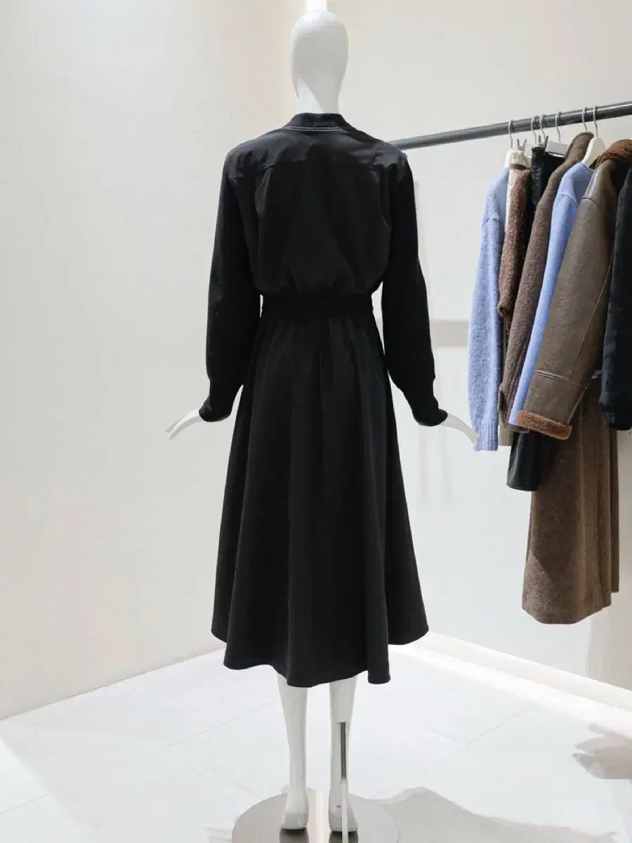 DEWL 25 FW ニットジップアップ ロングワンピース 55 ネイビー