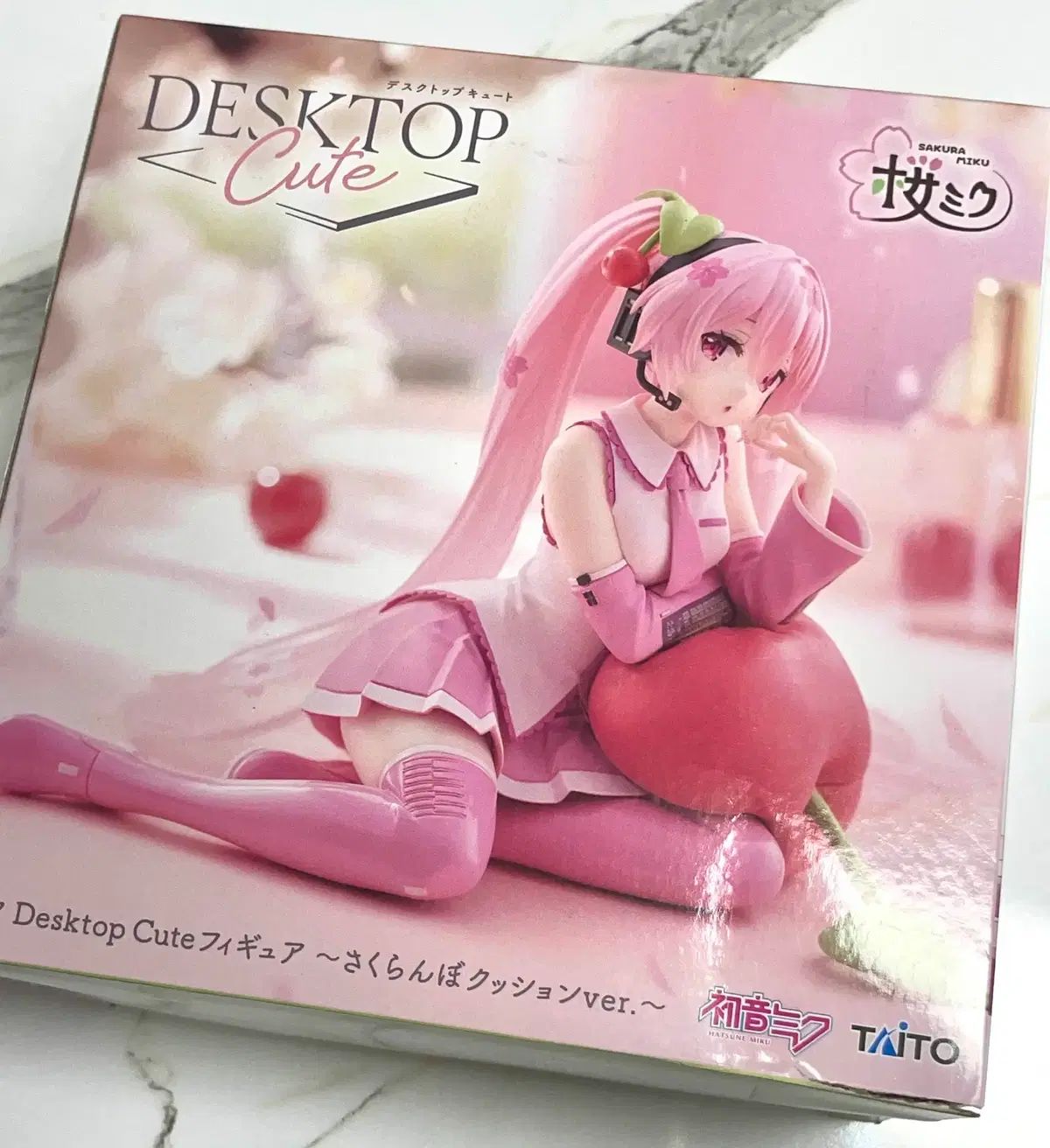 初音ミク フィギュア さくらミク デスクトップ キュート さくらんぼ