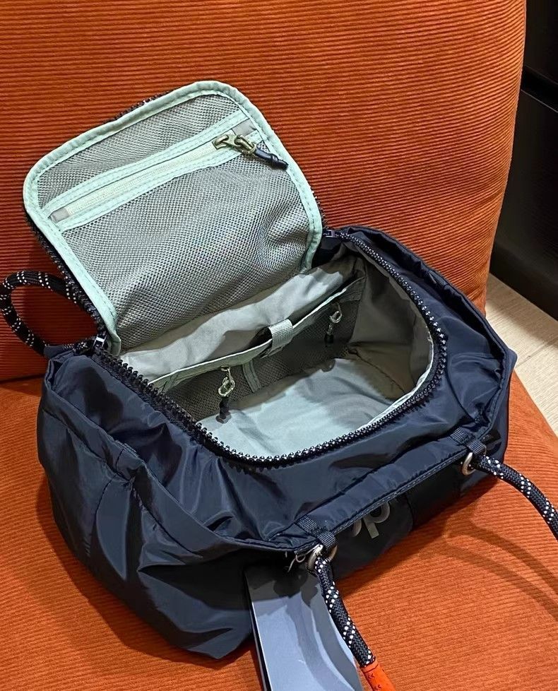 TopologieトポロジーSummit Duffle Small サミット ダッフル ジッパー