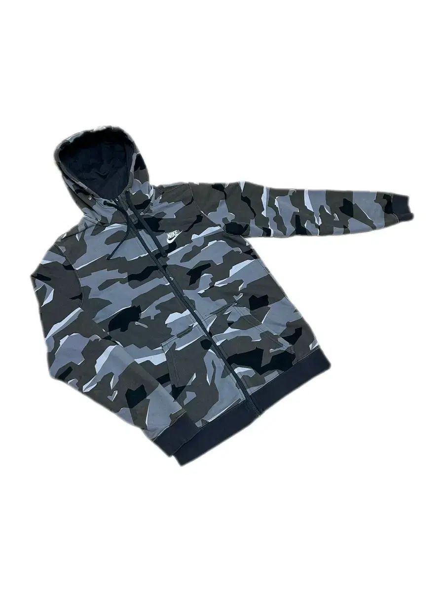ナイキ グレー ブラウン カモフラージュ ジップアップ フーディー
