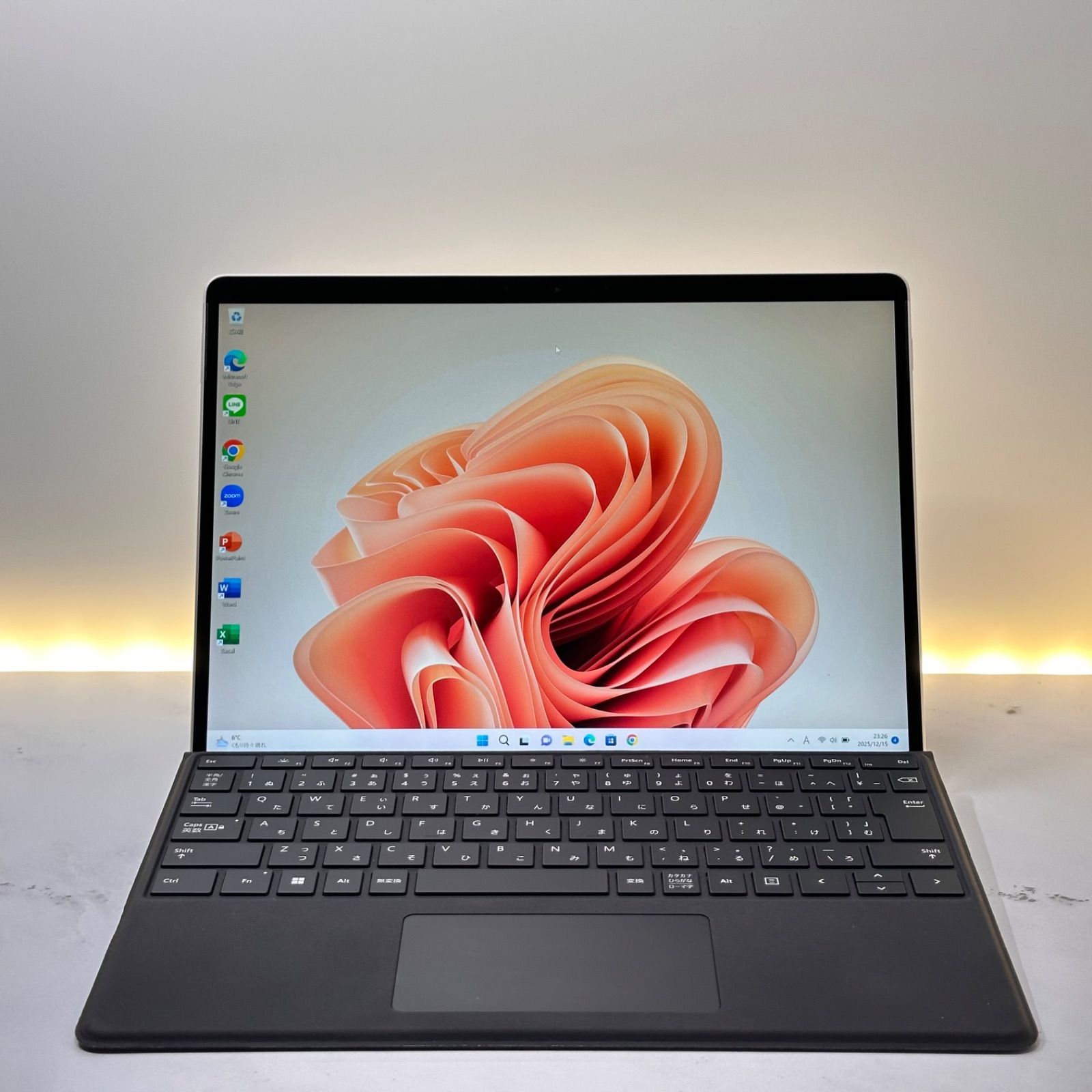 SIMフリー】Surface Pro 8 LTE Corei5/8/256 - メルカリ