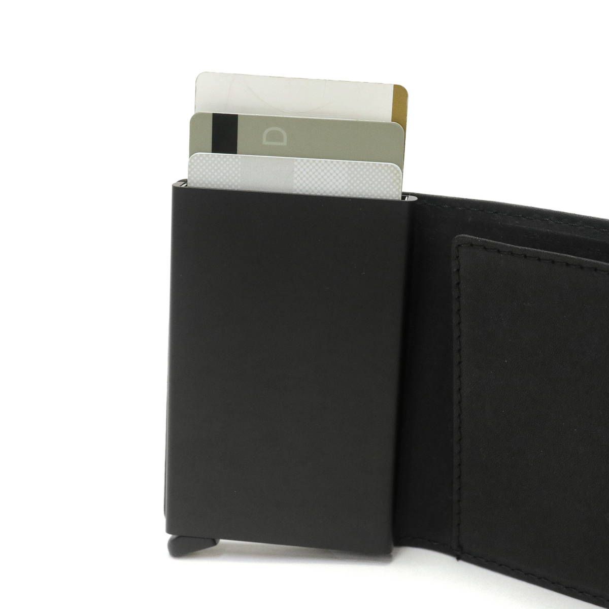 三つ折り財布 本革