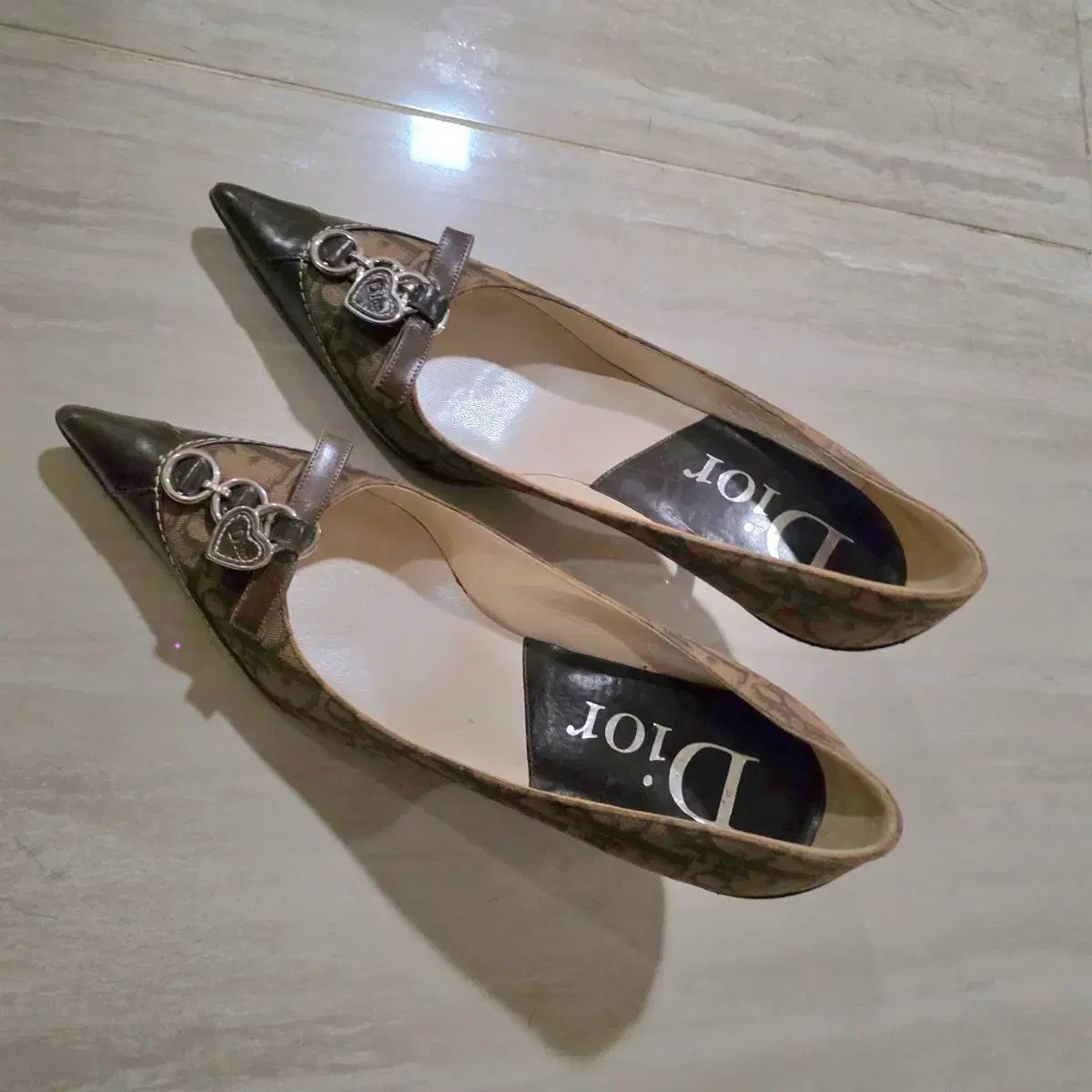 ディオール Dior オブリーク パータン パンプス