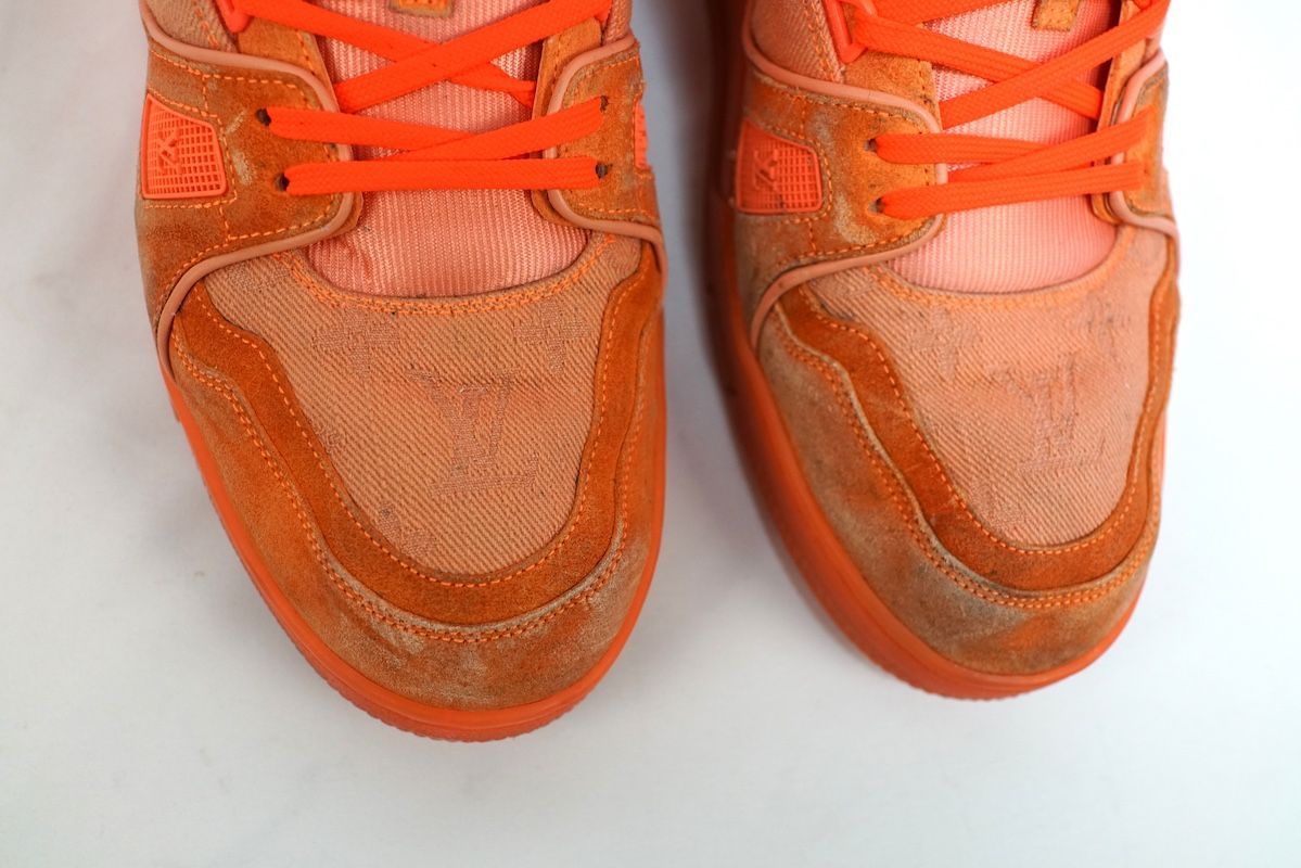 LOUISVUITTON ルイヴィトン LV トレイナー ライン スニーカー