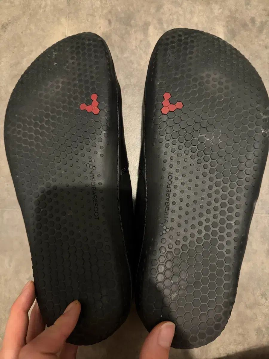 ビーボベア クマ フット ラ IV メンズ OBSIDIAN