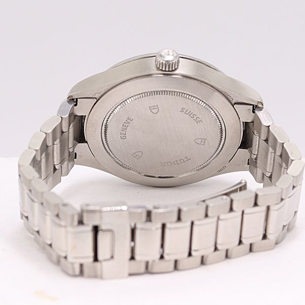 シルバ―文字盤