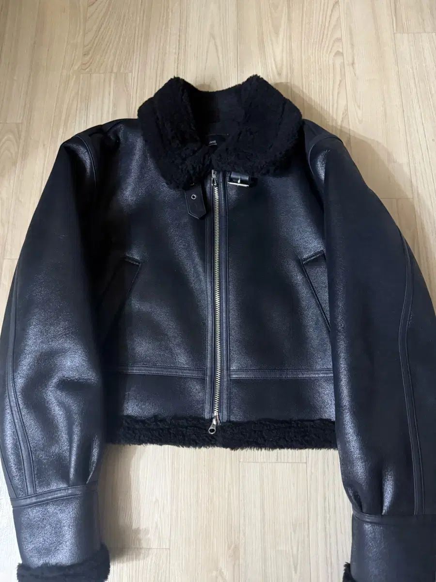 アンドジェイン シグネチャー クラック ショート ムートン